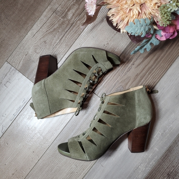 Michael Kors Elsie Cutout Suede Open Toe Booties Olive Green Women's Size 9M NEW - Picture 11 of 16